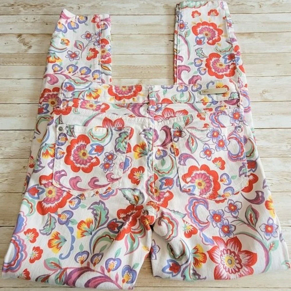 Anthropologie Pilcro Mid-Rise Skinny Jeans | Anthropologie Jeans | Floral Jeans